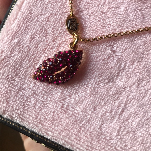 Juicy Couture Necklace - Picture 5 of 5